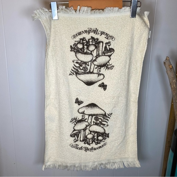 Vintage Cannon USA Mushroom Towel Fringe Cotton Loop Yarn Fresh MCM Butterfly - Picture 3 of 10